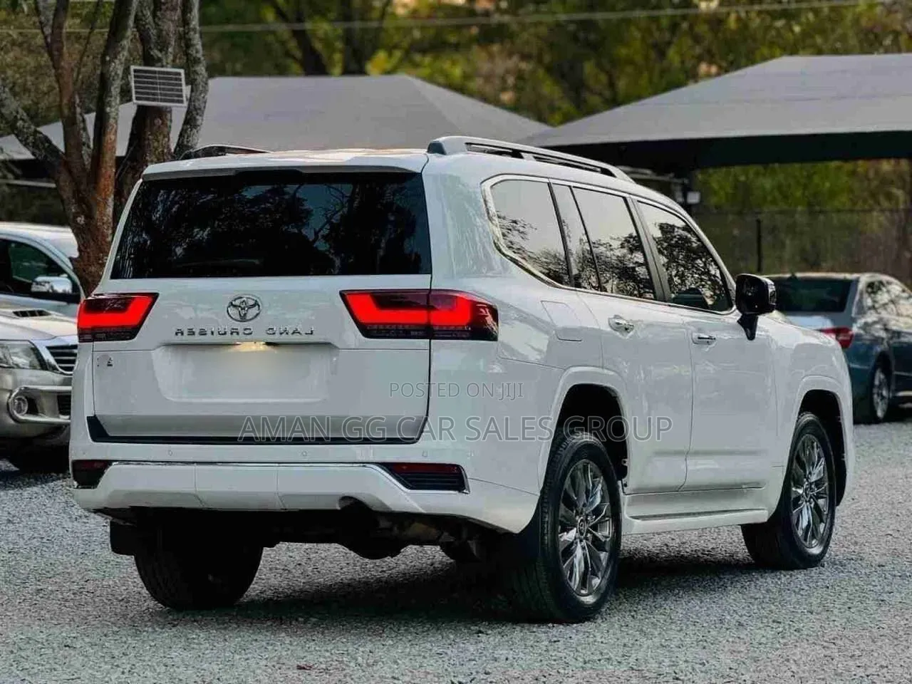 Toyota Land Cruiser 2022 White