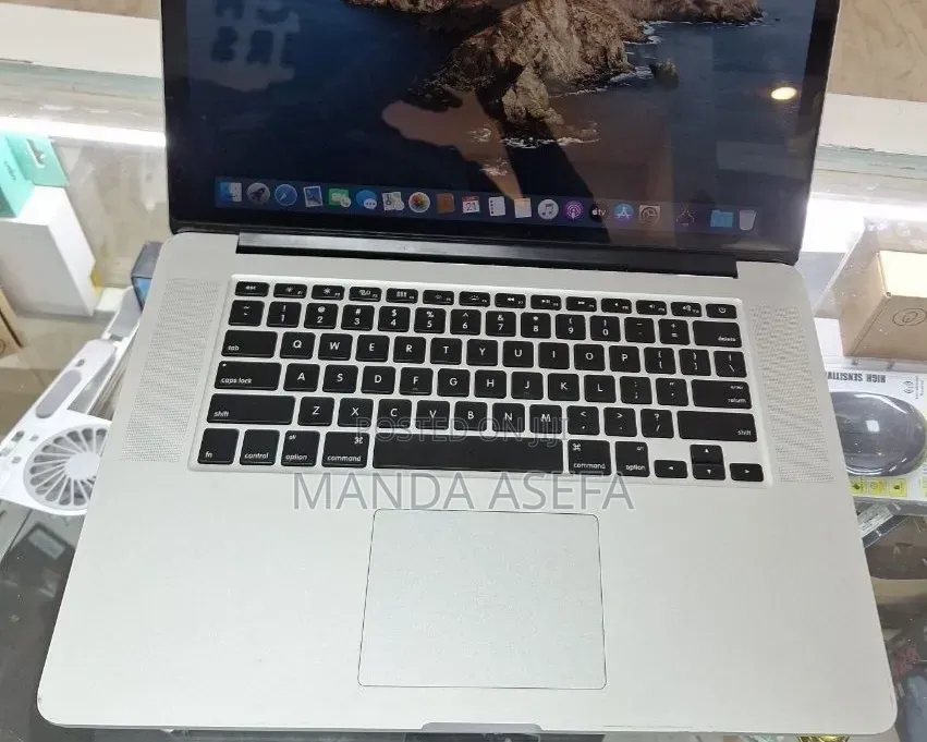 New Laptop Apple MacBook Pro 2014 16GB Intel Core i7 SSD 512GB