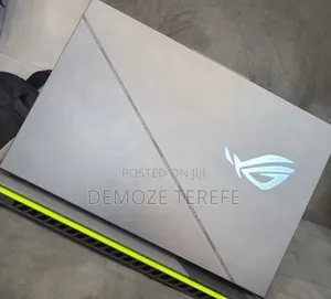 New Laptop Asus ROG Strix G15 16GB Intel Core i9 SSD 1T