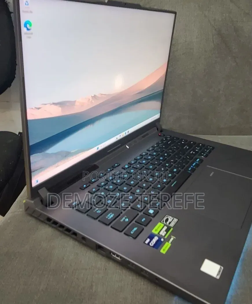 New Laptop Asus ROG Strix G15 16GB Intel Core i9 SSD 1T