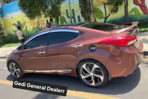 Hyundai Avante 2013 Burgundy