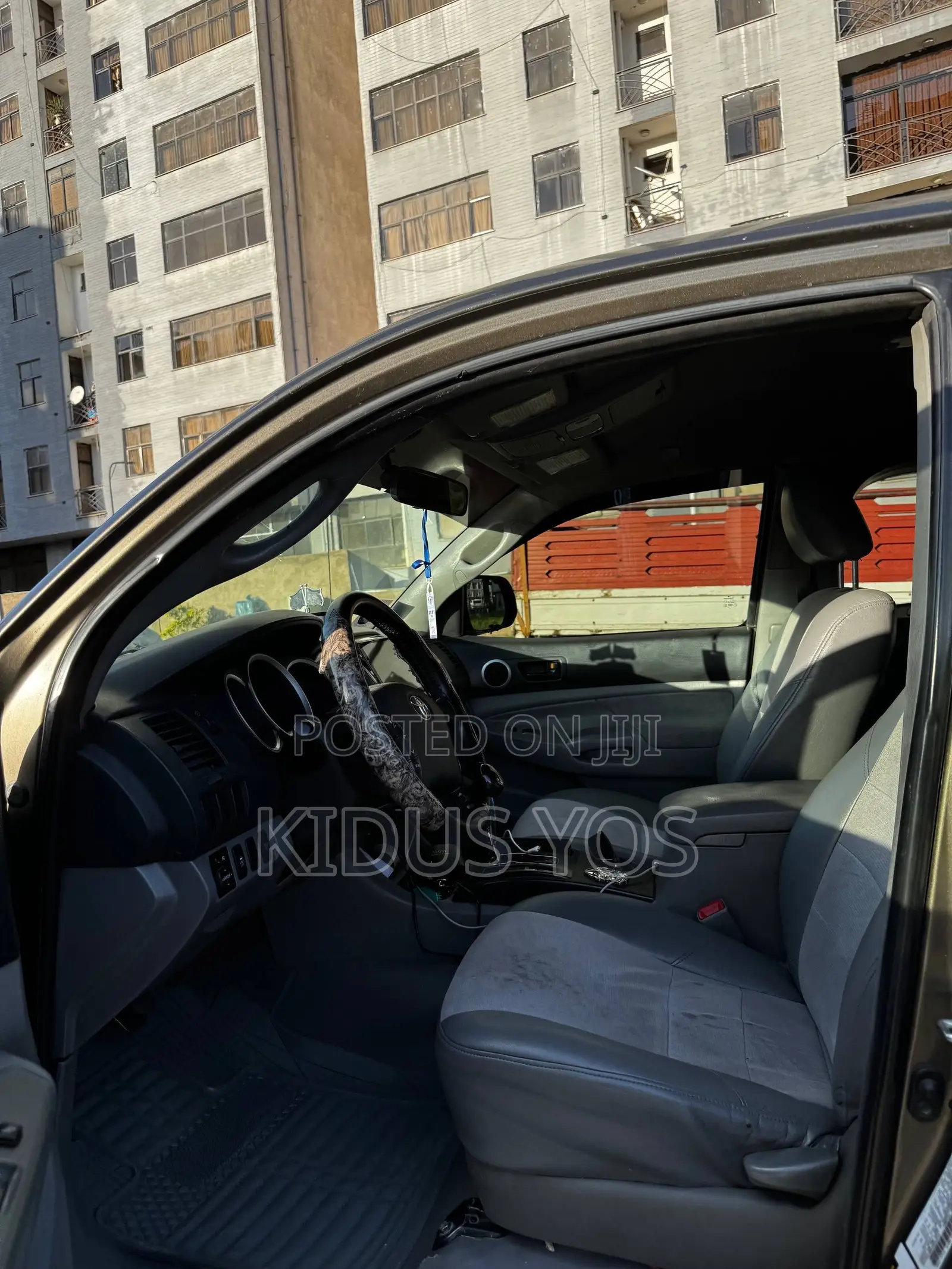 Toyota Tacoma 2008 Gray