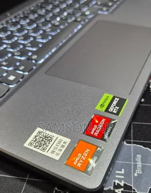 New Laptop Lenovo Legion 7 16GB AMD Ryzen 7 SSD 512GB