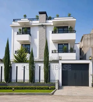 8bdrm House in Ayat, Bole for sale