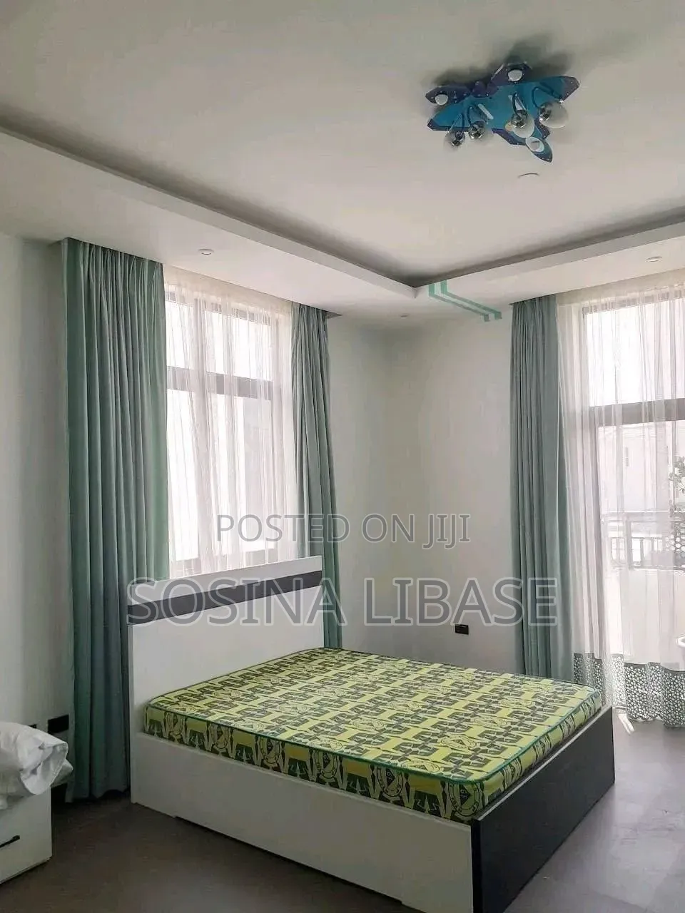 8bdrm House in Ayat, Bole for sale