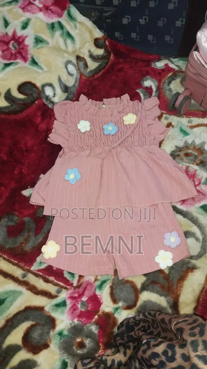 ለስት ልጃ 2piece ከነባርሳው ከነፃ ዴሊቨሪጋ