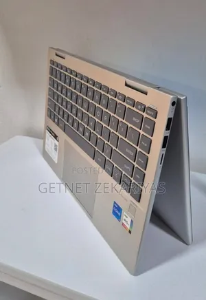 New Laptop HP Envy X360 8GB Intel Core i5 SSD 512GB
