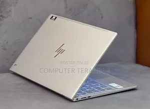 New Laptop HP Envy Spectre XT 13 16GB Intel Core i7 SSD 512GB