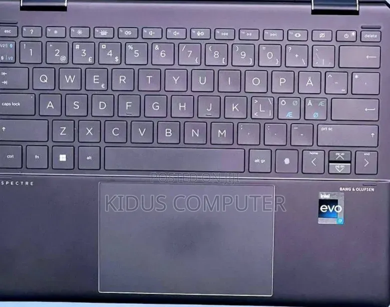 New Laptop HP Spectre 16GB Intel Core i7 SSD 1T