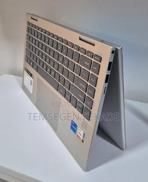 New Laptop HP Envy X360 8GB Intel Core i5 SSD 512GB