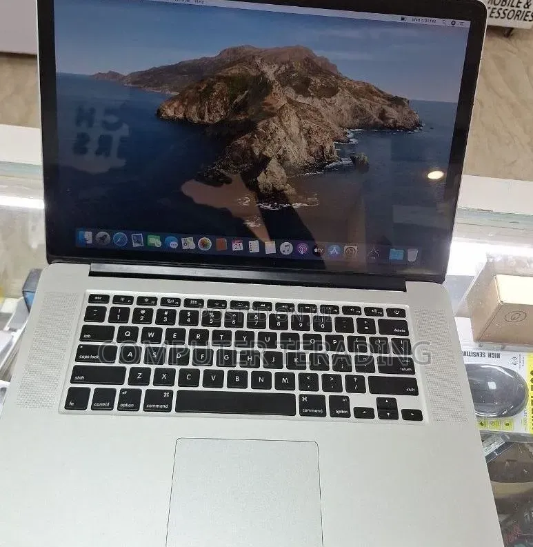 New Laptop Apple MacBook Pro 2014 16GB Intel Core i7 SSD 512GB