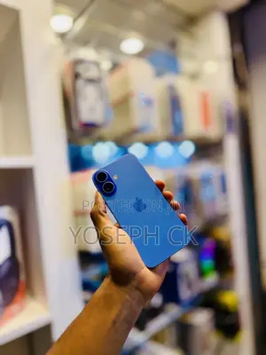 New Apple iPhone 16 128 GB Blue