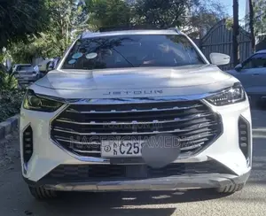 Jetour X70 Plus 2023 White