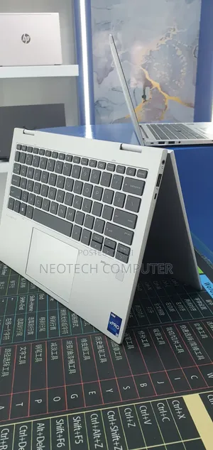 New Laptop HP EliteBook 840 G10 16GB Intel Core i7 SSD 512GB