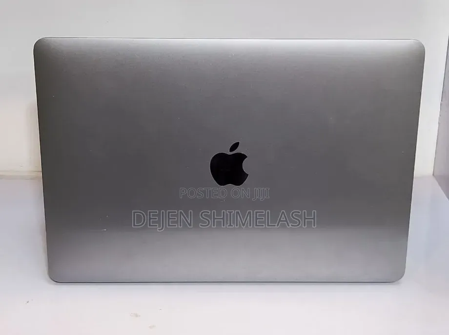 New Laptop Apple MacBook Pro 2017 8GB Intel Core i5 SSD 512GB