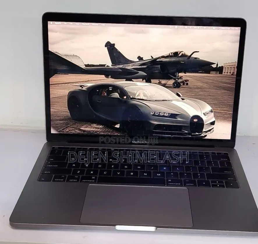 New Laptop Apple MacBook Pro 2017 8GB Intel Core i5 SSD 512GB