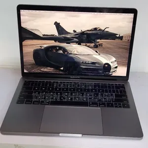 New Laptop Apple MacBook Pro 2017 8GB Intel Core i5 SSD 512GB
