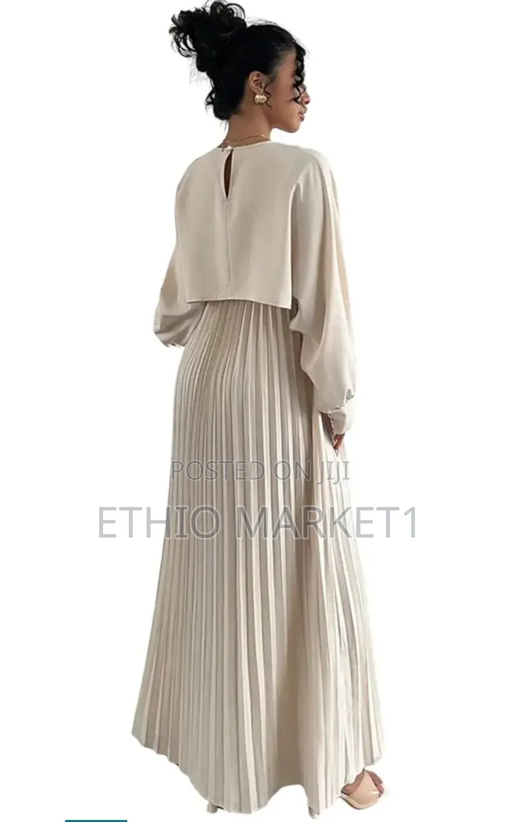 Elegant Pleated Maxi Dress With Long Bishop Sleeves