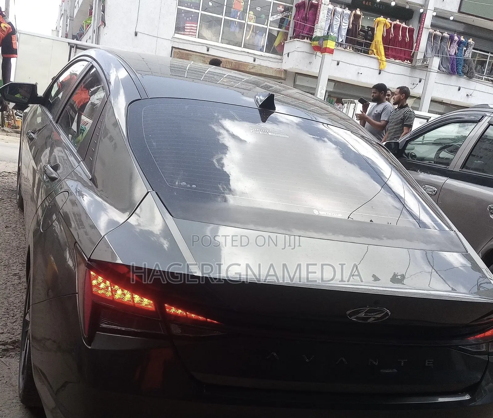 Hyundai Avante 2021 Black
