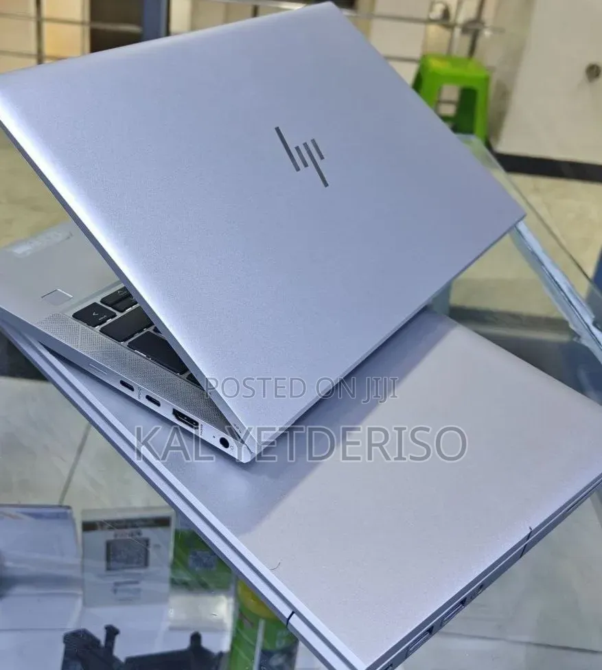 New Laptop HP EliteBook 840 8GB Intel Core i7 SSD 512GB