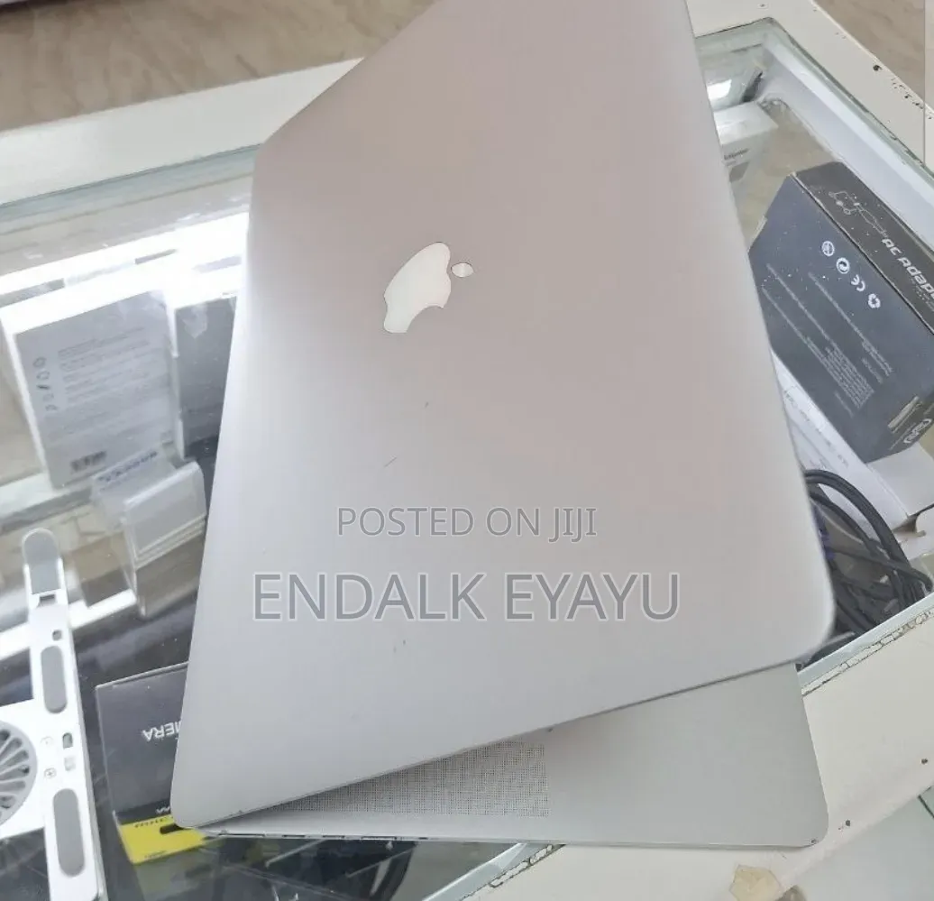 New Laptop Apple MacBook Pro 2014 16GB Intel Core i7 SSD 512GB