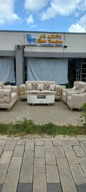 7 Seat Bonded Sofa