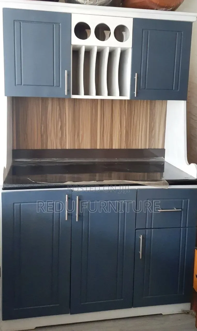 1.20 Kichen Cabinet