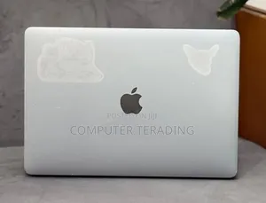 New Laptop Apple MacBook Air 2019 8GB Intel Core i5 SSD 128GB