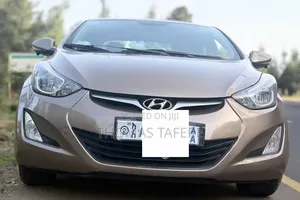 Hyundai Elantra 2014 Gold