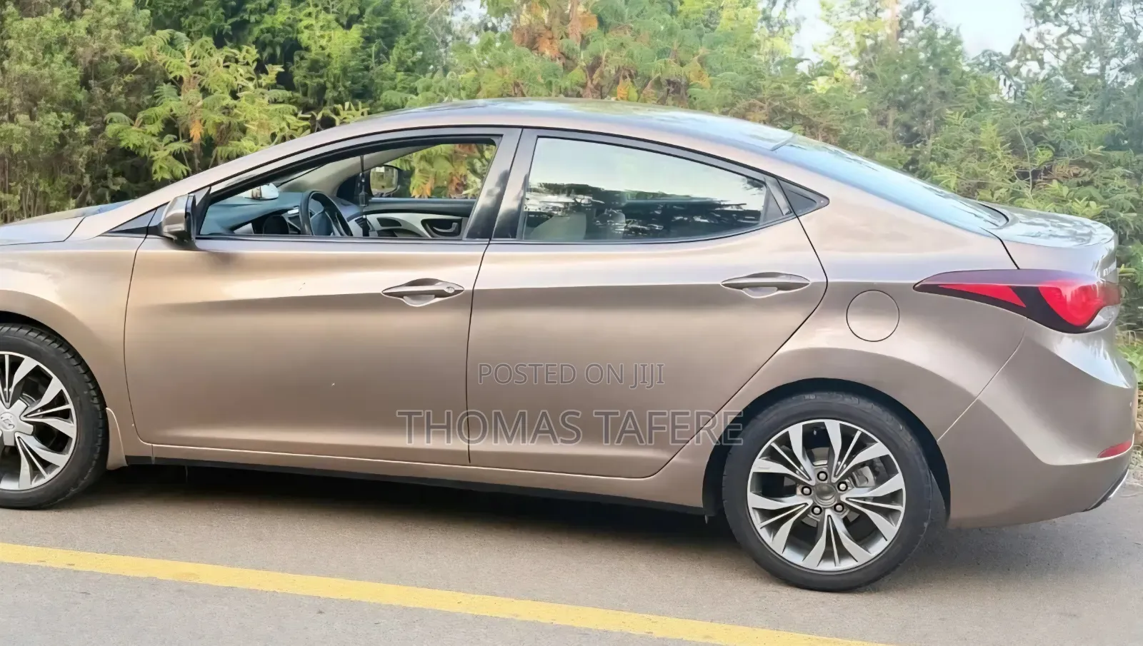 Hyundai Elantra 2014 Gold