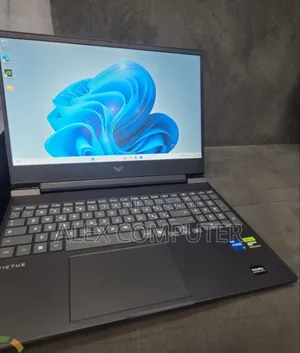 New Laptop HP Victus 15 16GB Intel Core i5 SSD 512GB