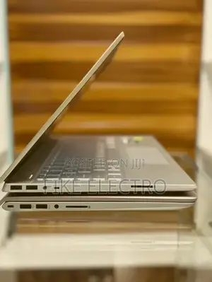 New Laptop HP Pavilion 11 16GB Intel Core i5 SSD 256GB