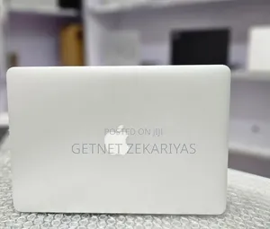 New Laptop Apple MacBook Air 2014 8GB Intel Core i7 SSD 512GB