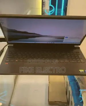 New Laptop Dell G3 15 3579 16GB Intel Core i7 SSD 512GB