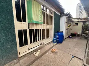 2bdrm Apartment in Kirkos for rent