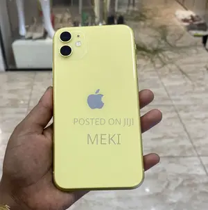 Apple iPhone 11 64 GB Yellow