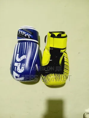 Boxing Glove Spall