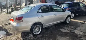 Toyota Belta 2007 Silver