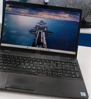 New Laptop Dell Precision 3541 16GB Intel Core i7 SSD 512GB