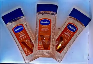 Vaseline Cocoa Radiant