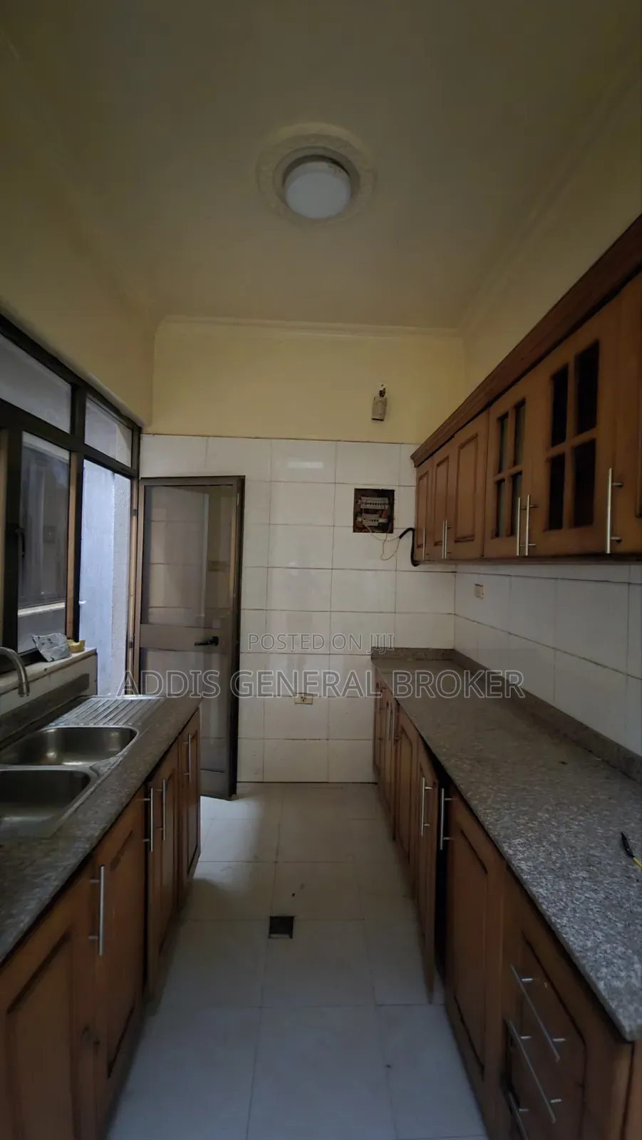 3bdrm Villa in Bulbula, Bole for sale