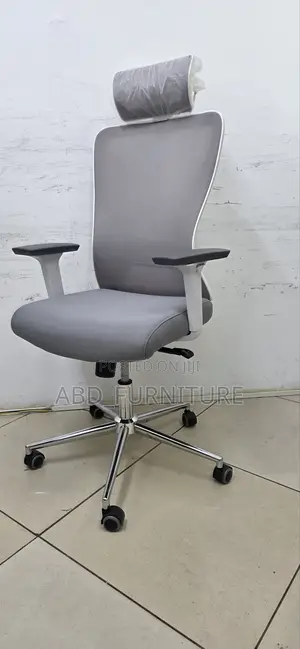 Modern Managerial Chair