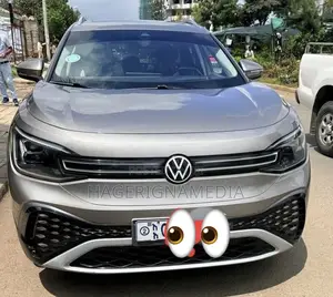 New Volkswagen ID.6 2023 Silver