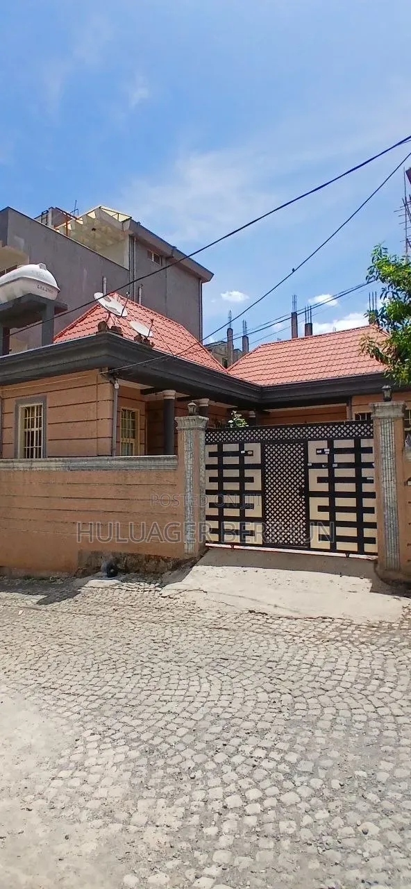 4bdrm Villa in Bole for sale