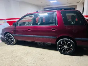 Mitsubishi Pajero 2000 Burgundy