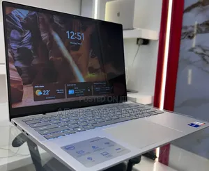 New Laptop Dell 14 Premium 16GB Intel Core 7 SSD 1T