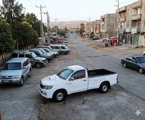Toyota Hilux 2011 White