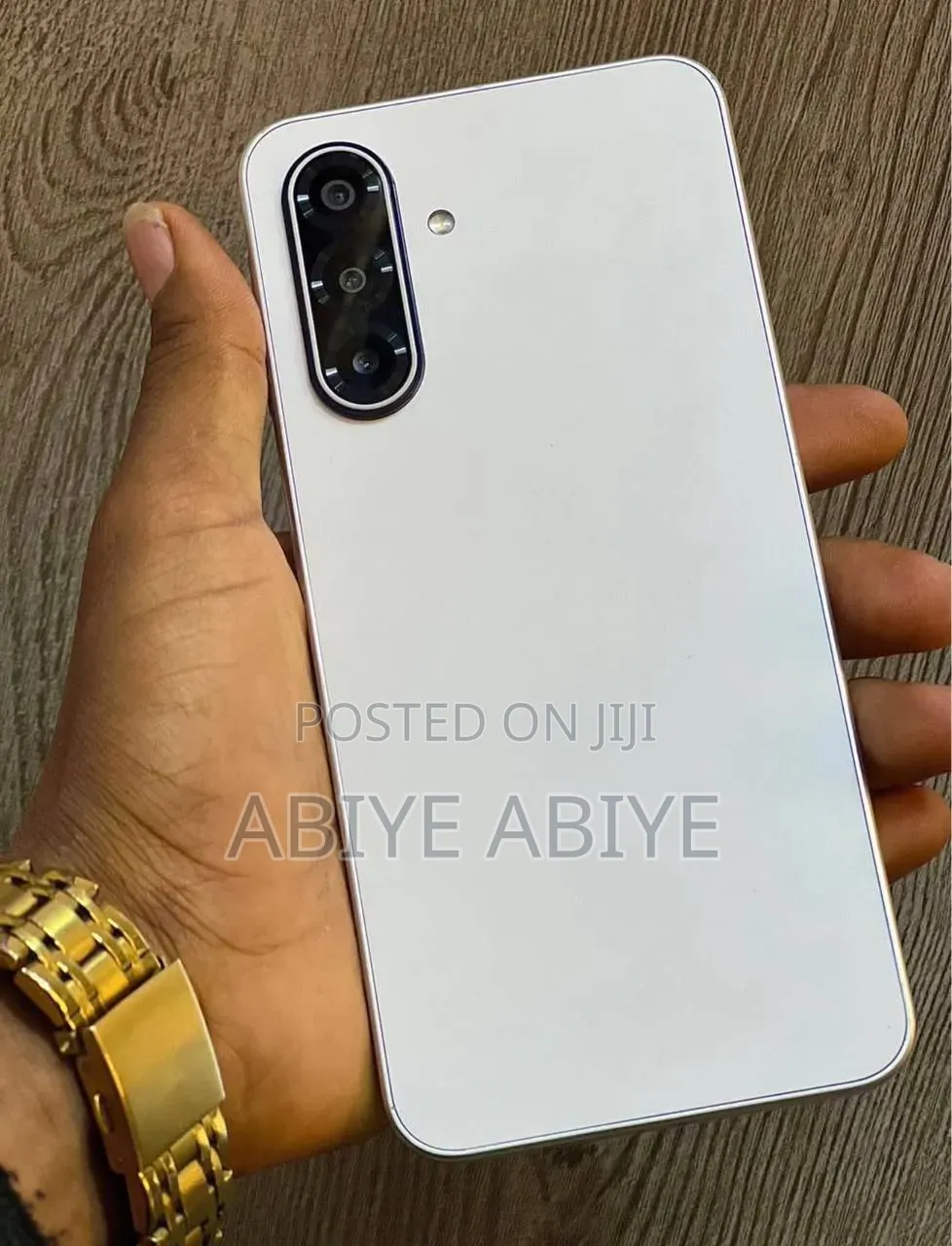 New Samsung Galaxy A17 5G 256 GB White