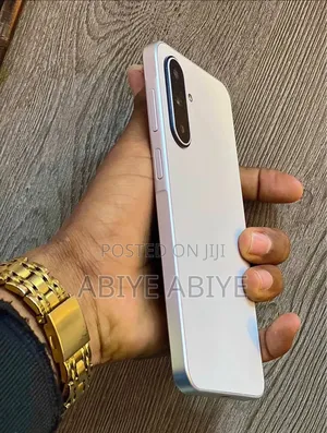 New Samsung Galaxy A17 5G 256 GB White