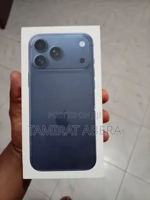 New Apple iPhone 17 Pro Max 256 GB Blue